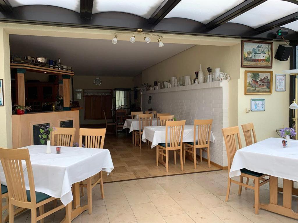 Hotel Blaufuchs Petershagen-Eggersdorf Exterior foto